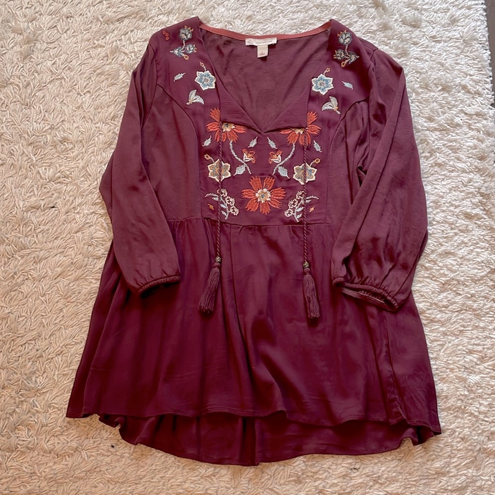 Dress Barn Burgundy Embroidered Peasant Top, size L